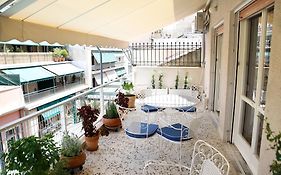 Chic 4Th Floor Apt, Large Balcony, Cinema View